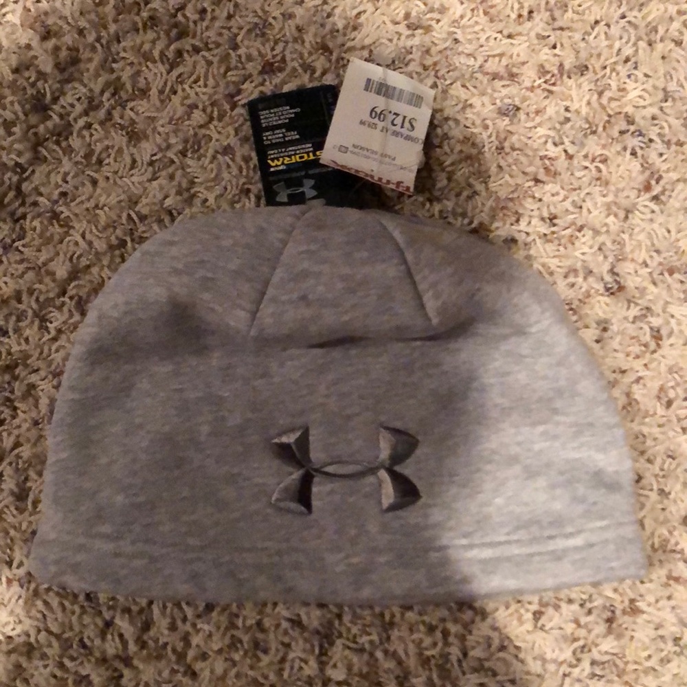 UnderArmour beanie